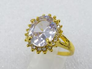 クリスタル　指輪(18号)